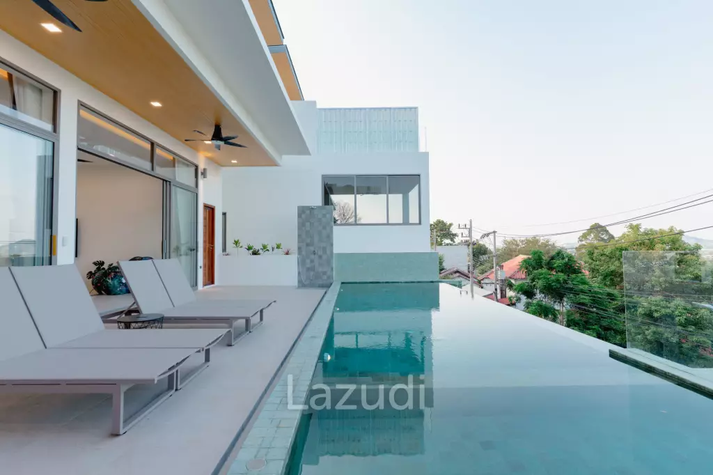 Modern 3-Bedroom Sea View Villa in Chaweng Hills