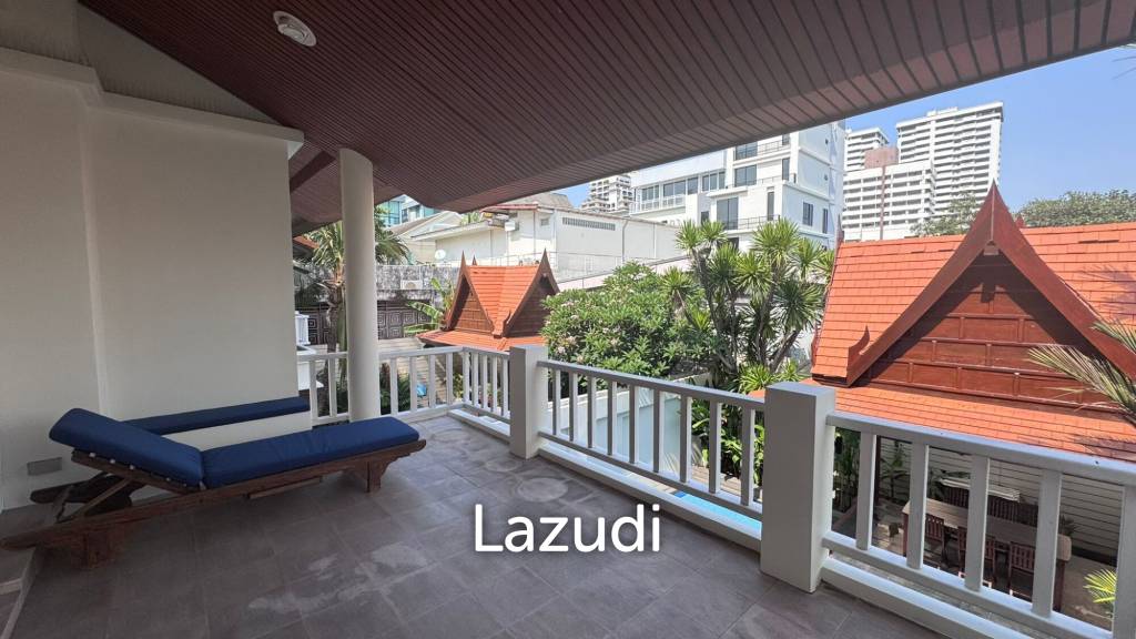450 sqm 3-Storey Pool Villa in Khlong Tan Nuea, Wattana Bangkok