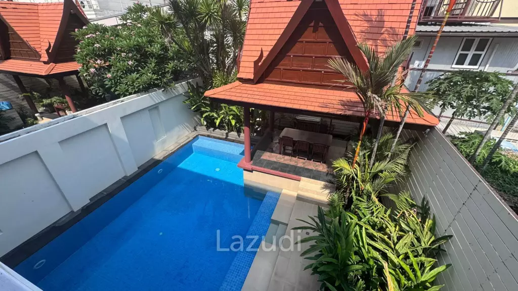 450 sqm 3-Storey Pool Villa in Khlong Tan Nuea, Wattana Bangkok