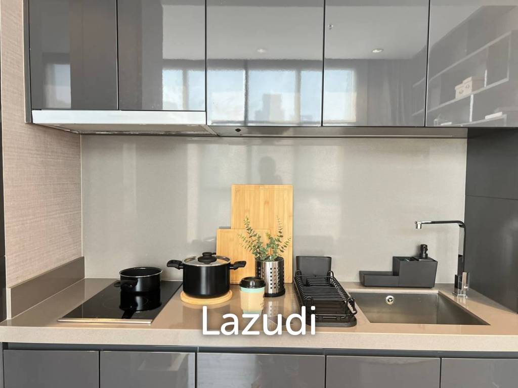 The Diplomat Sathorn 52 Sqm 1 Bed