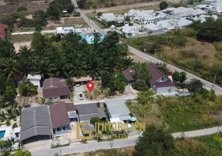 Detached Home on 1260 sqm Land in Hin Lek Fai