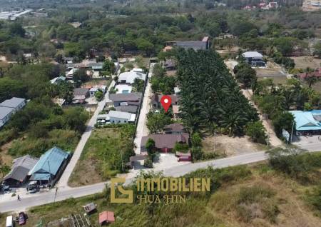 Detached Home on 1260 sqm Land in Hin Lek Fai