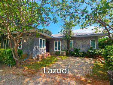 CHUKAMOL RESORT : Cozy 2 Bed villa near the beach