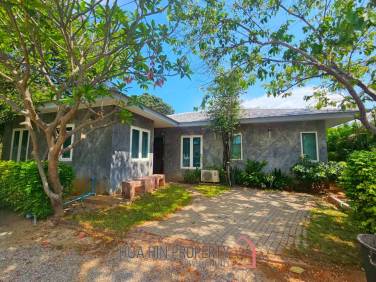 CHUKAMOL RESORT : Cozy 2 Bed villa near the beach