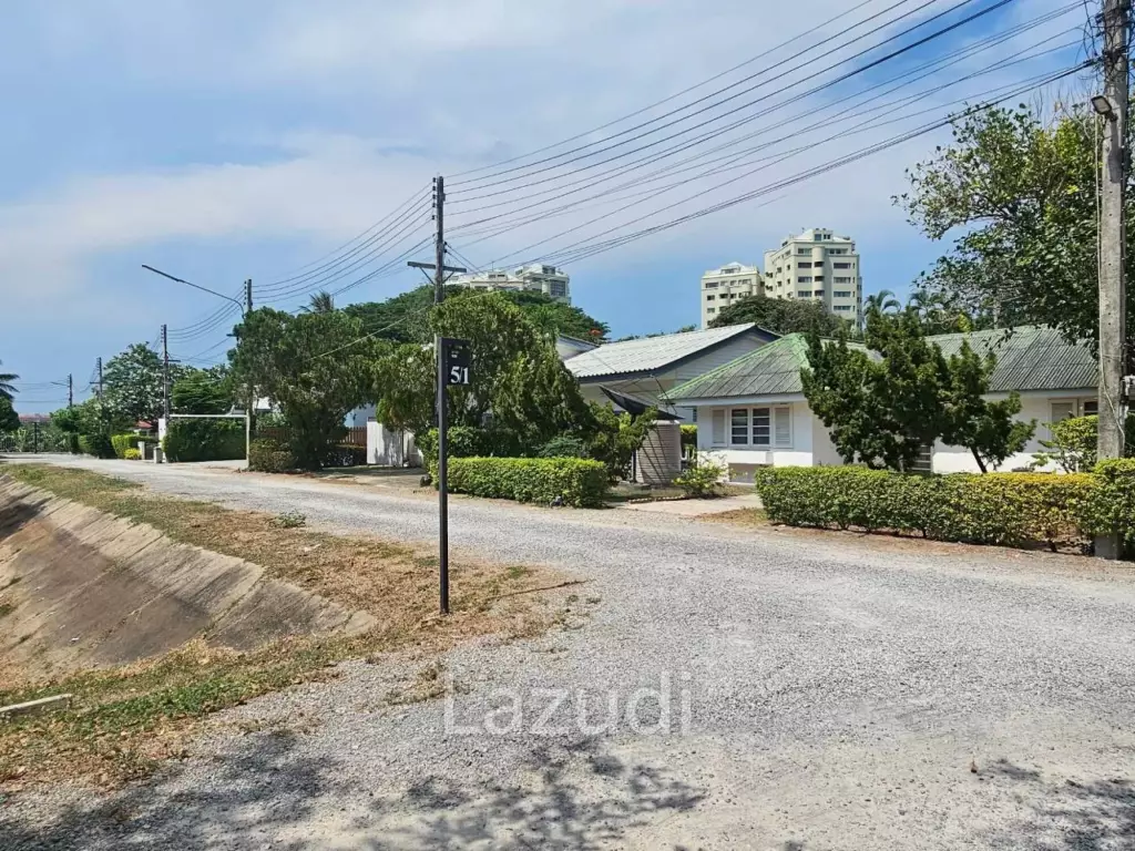 CHUKAMOL RESORT : Cozy 2 Bed villa near the beach