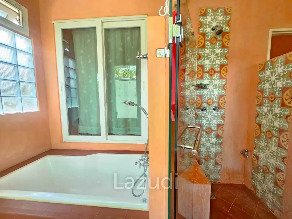CHUKAMOL RESORT : Cozy 2 Bed villa near the beach