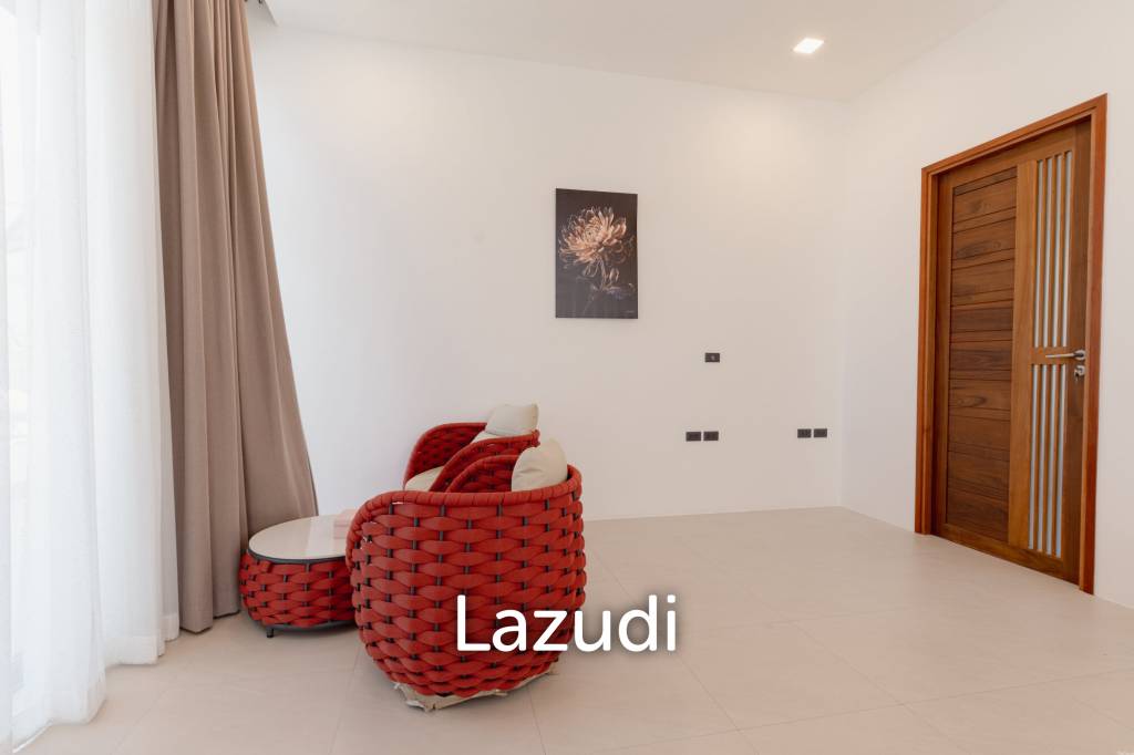 Modern 4-Bedroom Sea View Villa in Chaweng Hills