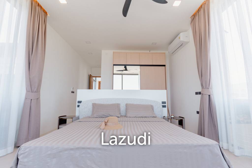 Modern 4-Bedroom Sea View Villa in Chaweng Hills