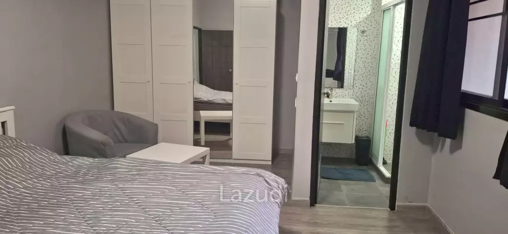 Spacious 4 Bedroom Pool Villa Pattaya Lagoon