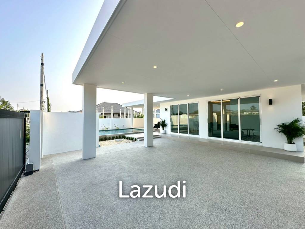 BRAND NEW VILLA NEAR BLACK MOUNTAIN GOLF COURSE : 3 bed modern pool villa