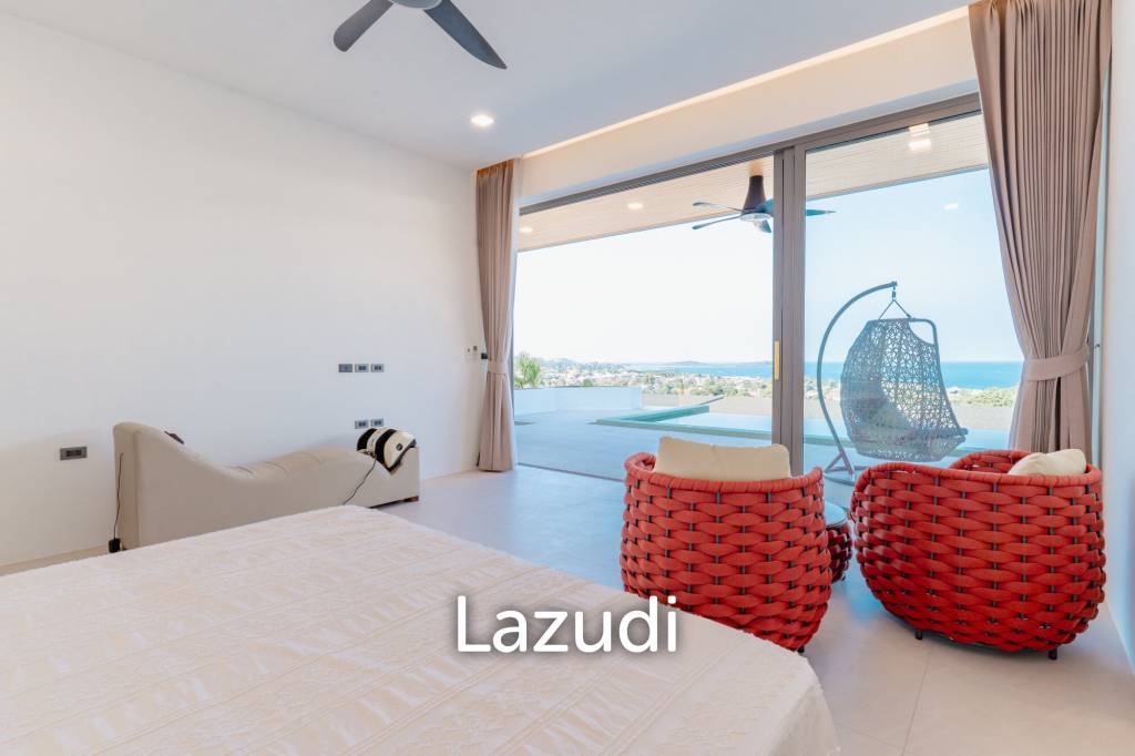 Modern 4-Bedroom Sea View Villa in Chaweng Hills