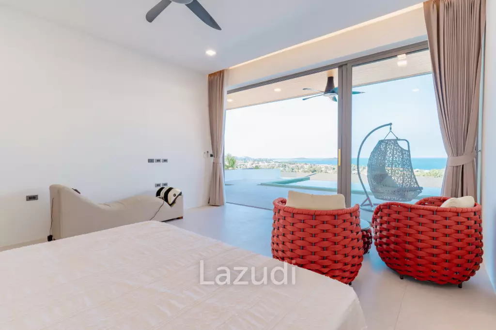 Modern 4-Bedroom Sea View Villa in Chaweng Hills