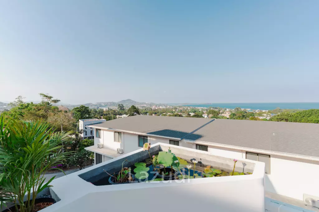 Modern 4-Bedroom Sea View Villa in Chaweng Hills