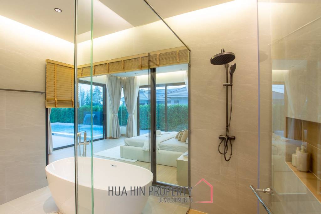 L'UX VILLA Private Pool Villas with 224 sqm modern pool villa in Wang Phong Pran Buri