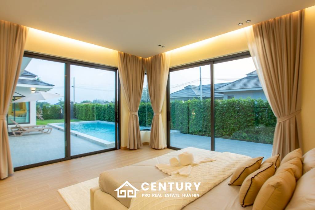 L'UX VILLA Private Pool Villas with 224 sqm modern pool villa in Wang Phong Pran Buri