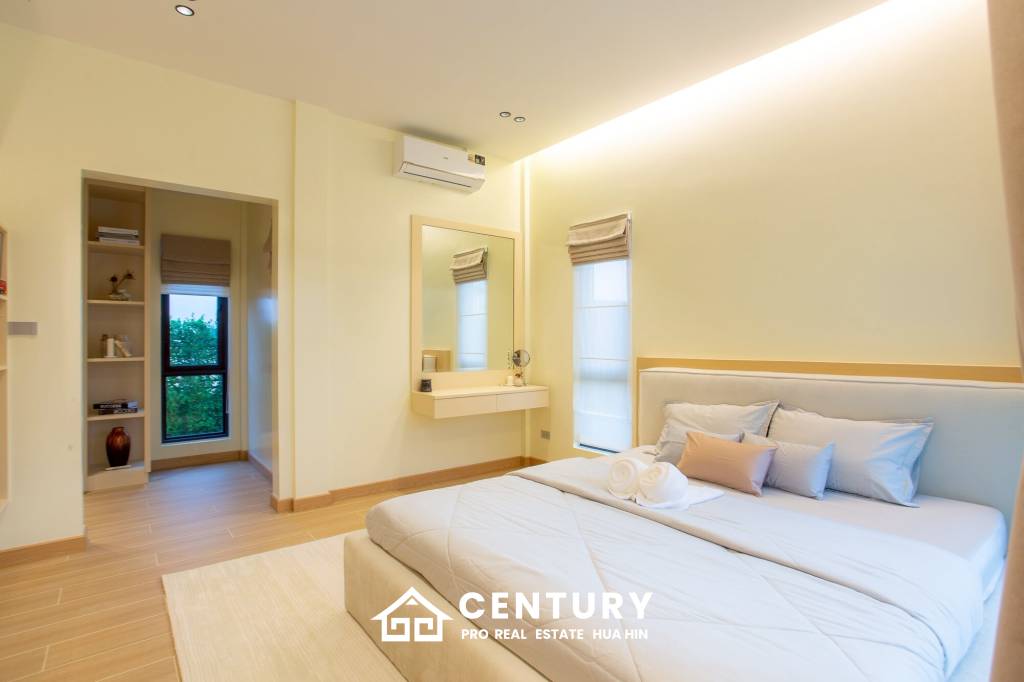 L'UX VILLA Private Pool Villas with 224 sqm modern pool villa in Wang Phong Pran Buri
