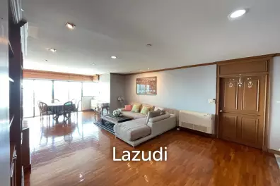 220 sqm high floor condo Sathorn Gardens Thung Mahamek Bangkok