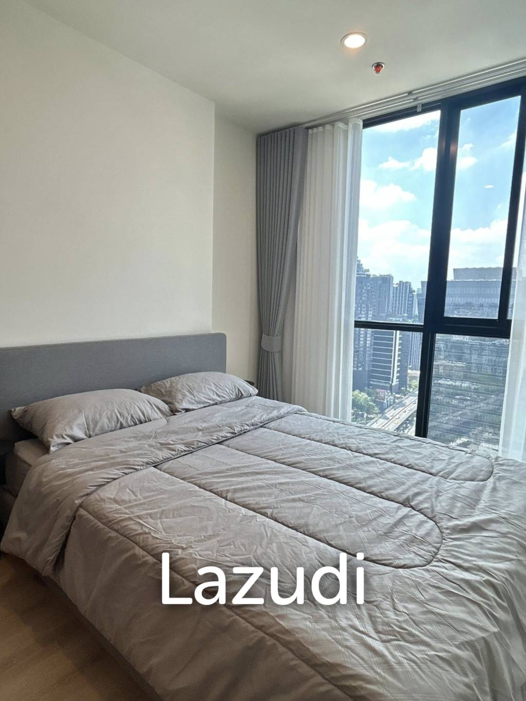 31st Floor 1 Bedroom Condo 30.79 sqm at Nue District R9 Huai Khwang Bangkok
