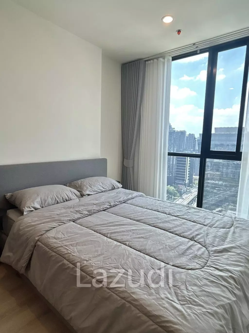 31st Floor 1 Bedroom Condo 30.79 sqm at Nue District R9 Huai Khwang Bangkok