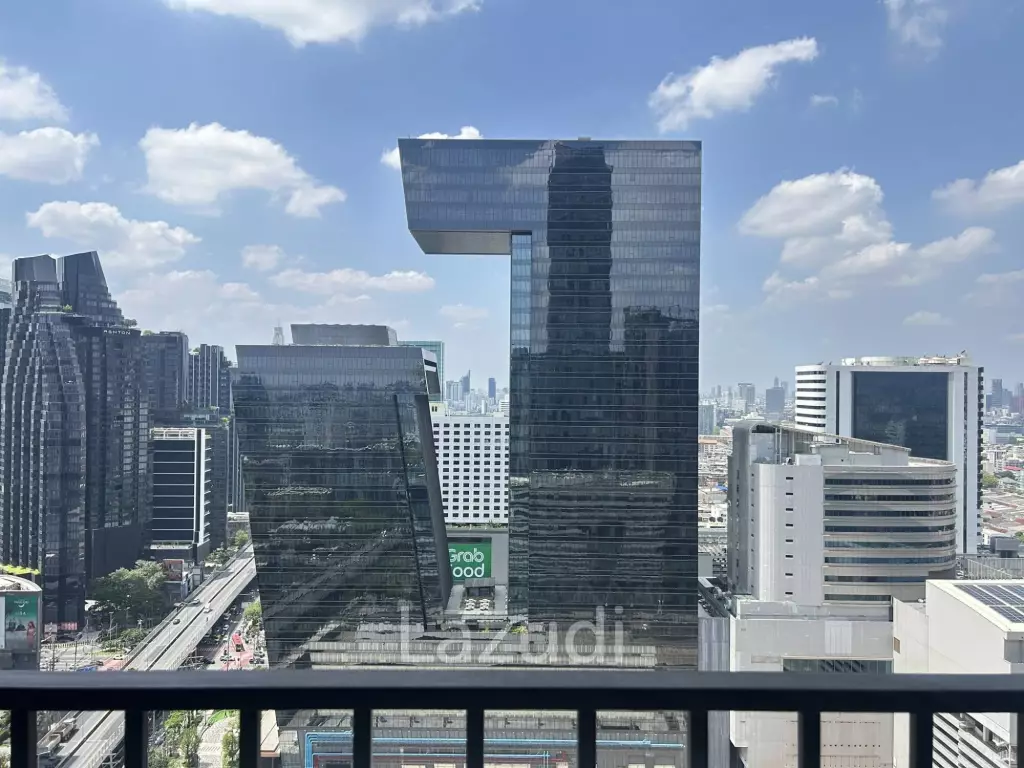 31st Floor 1 Bedroom Condo 30.79 sqm at Nue District R9 Huai Khwang Bangkok