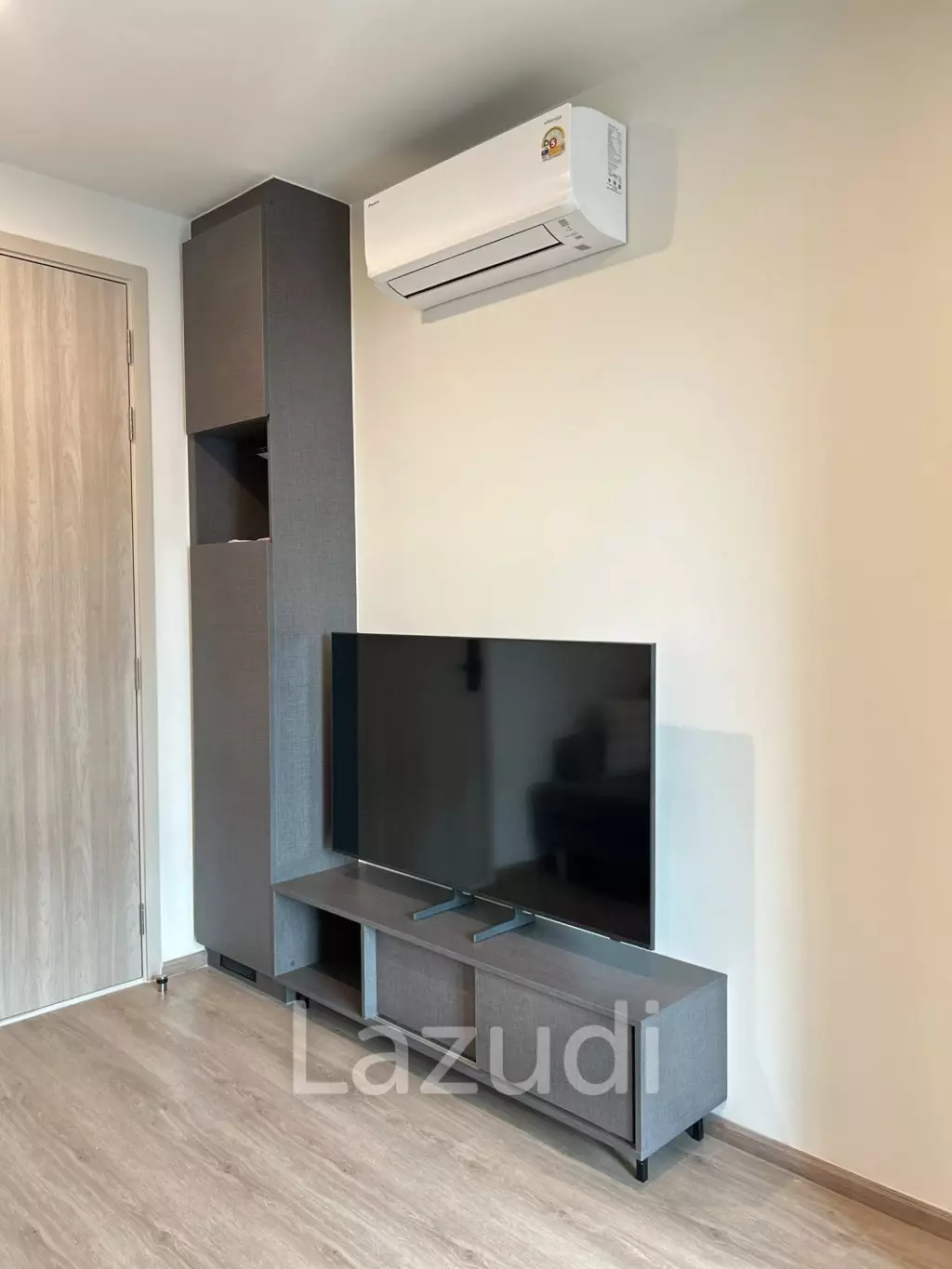 31st Floor 1 Bedroom Condo 30.79 sqm at Nue District R9 Huai Khwang Bangkok