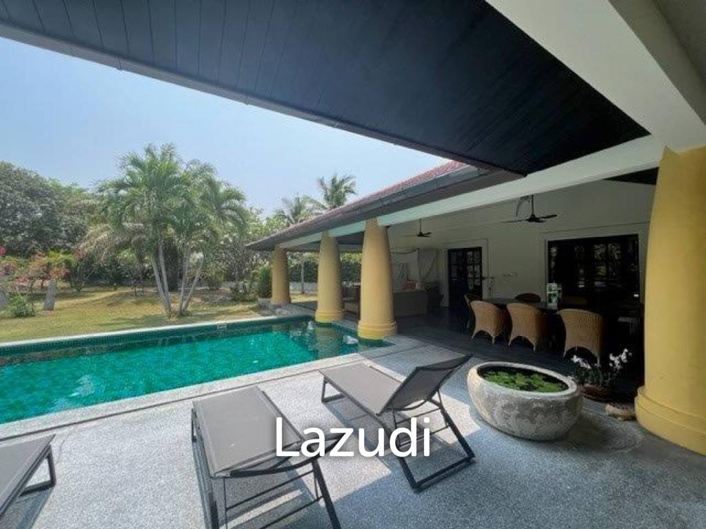 SANUK : Luxury 4 bed Pool Villa