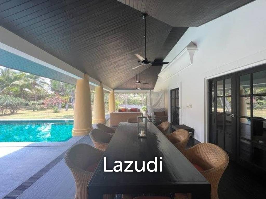 SANUK : Luxury 4 bed Pool Villa