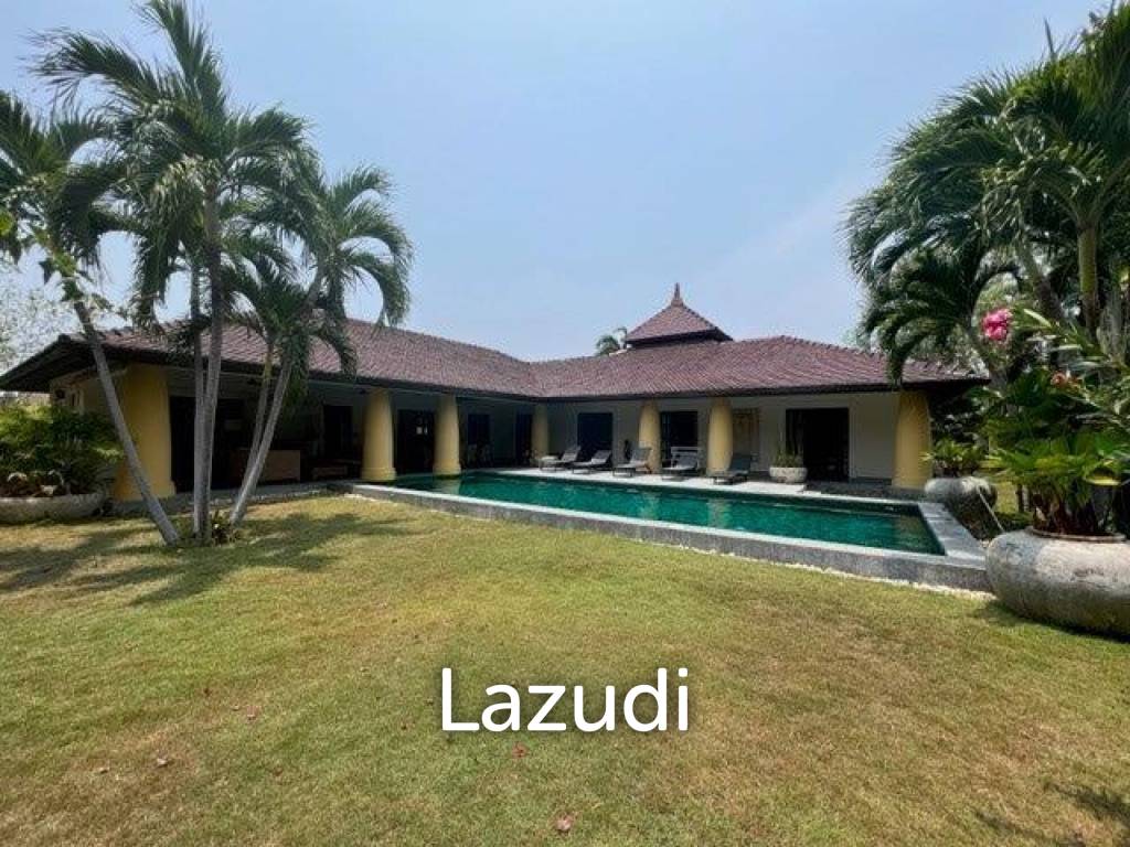 SANUK : Luxury 4 bed Pool Villa