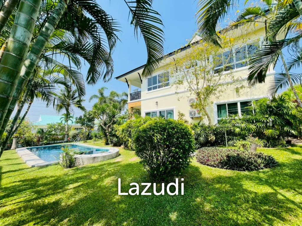 Hua Hin View: Azure View 4-Bedroom Mountainside Pool Villa