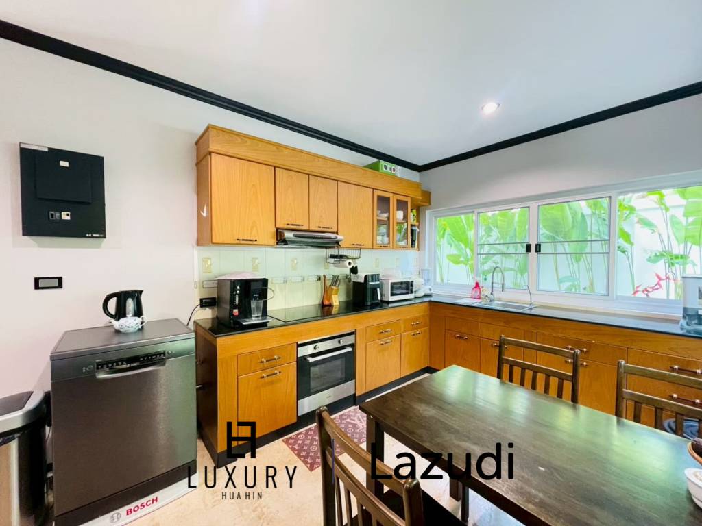 Hua Hin View: Azure View 4-Bedroom Mountainside Pool Villa