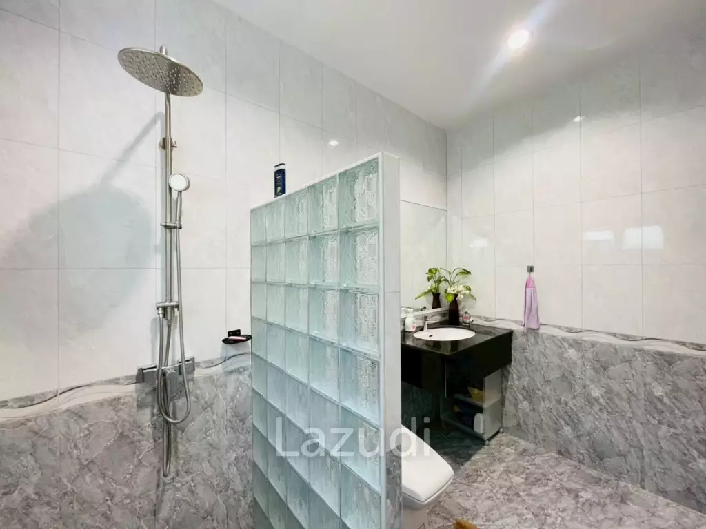 Hua Hin View: Azure View 4-Bedroom Mountainside Pool Villa