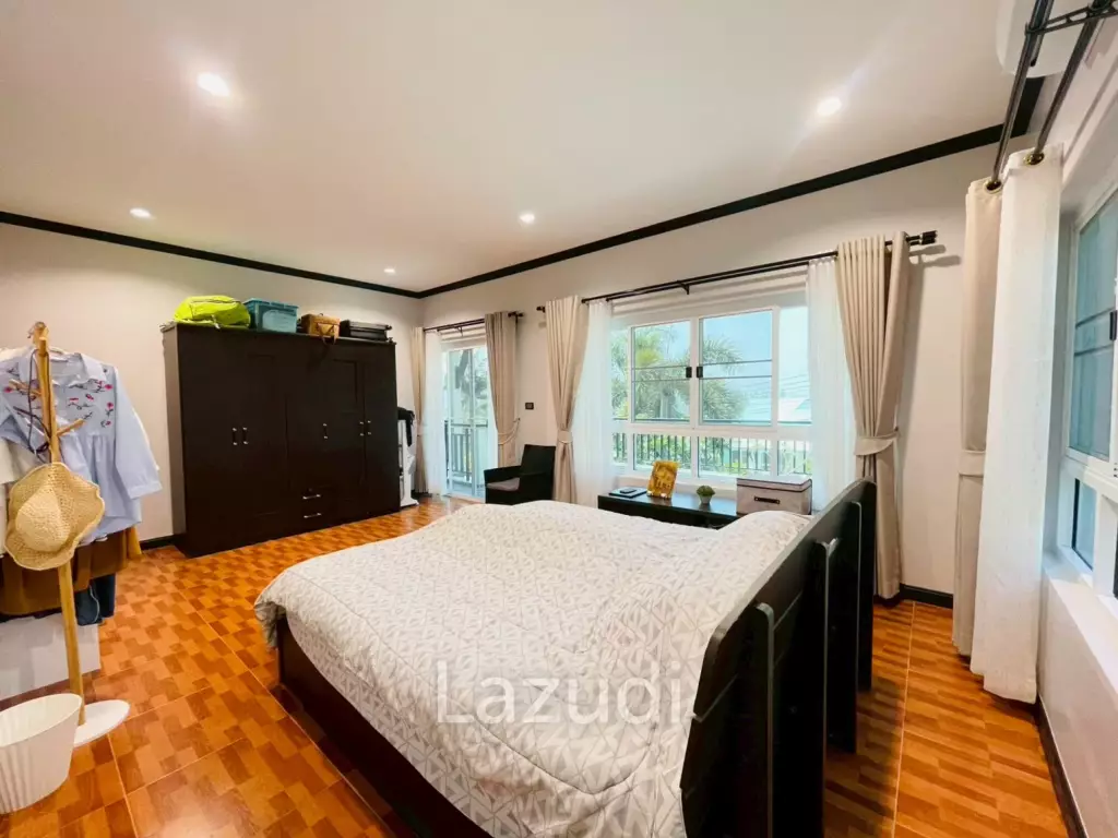 Hua Hin View: Azure View 4-Bedroom Mountainside Pool Villa