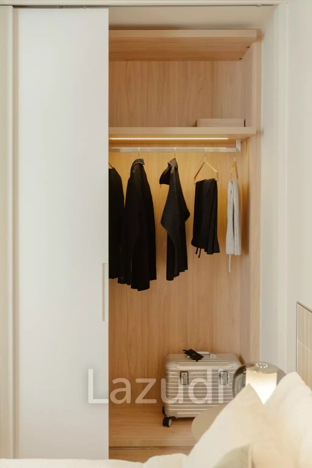 1 Bed 1 Bath 32 SQ.M Noble Form Thonglor