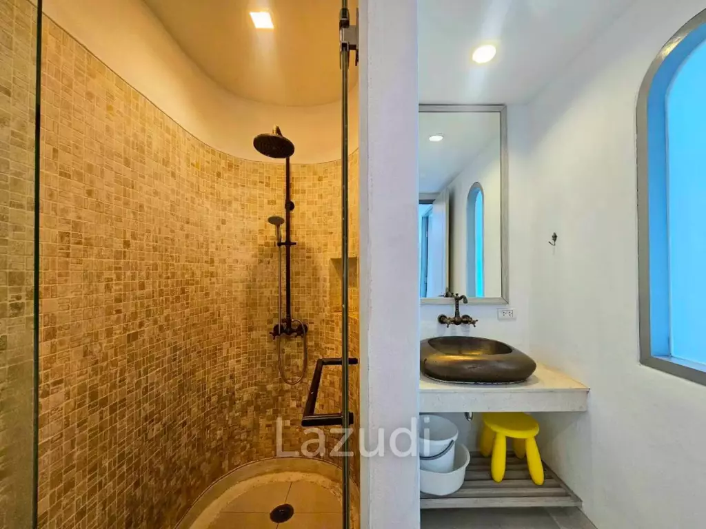 CHELONA :  Beachfront Mediterranean-style condo at Khao Tao
