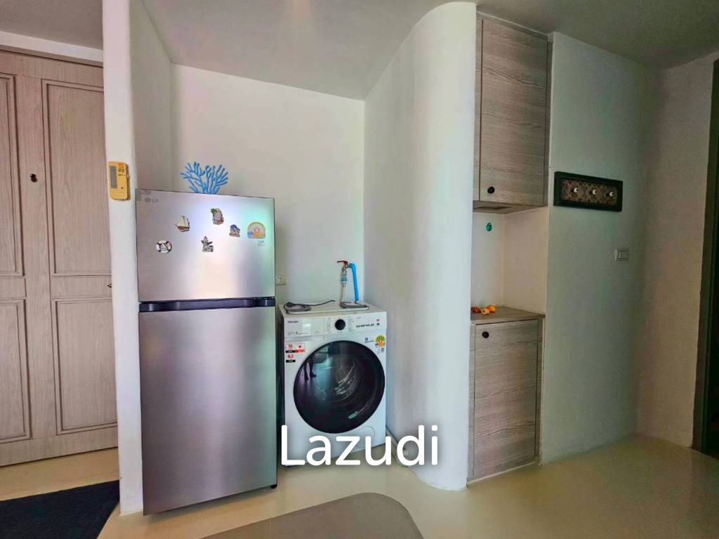 CHELONA :  Beachfront Mediterranean-style condo at Khao Tao