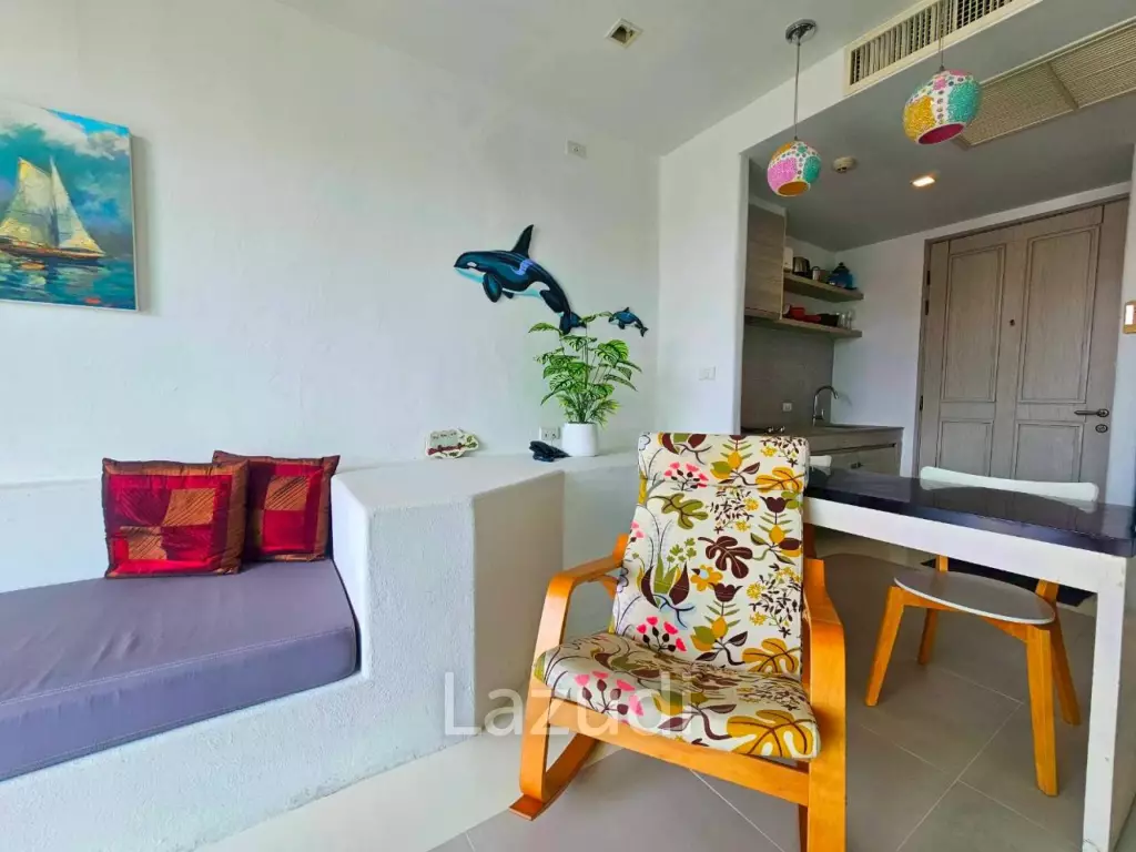CHELONA :  Beachfront Mediterranean-style condo at Khao Tao