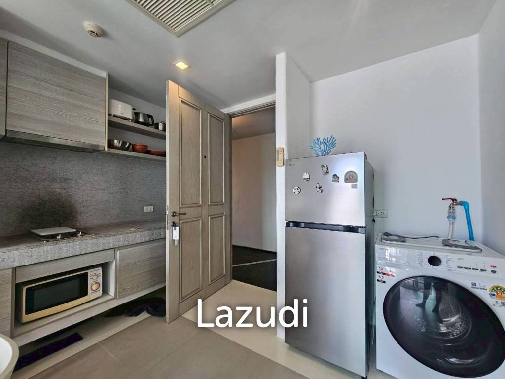 CHELONA :  Beachfront Mediterranean-style condo at Khao Tao