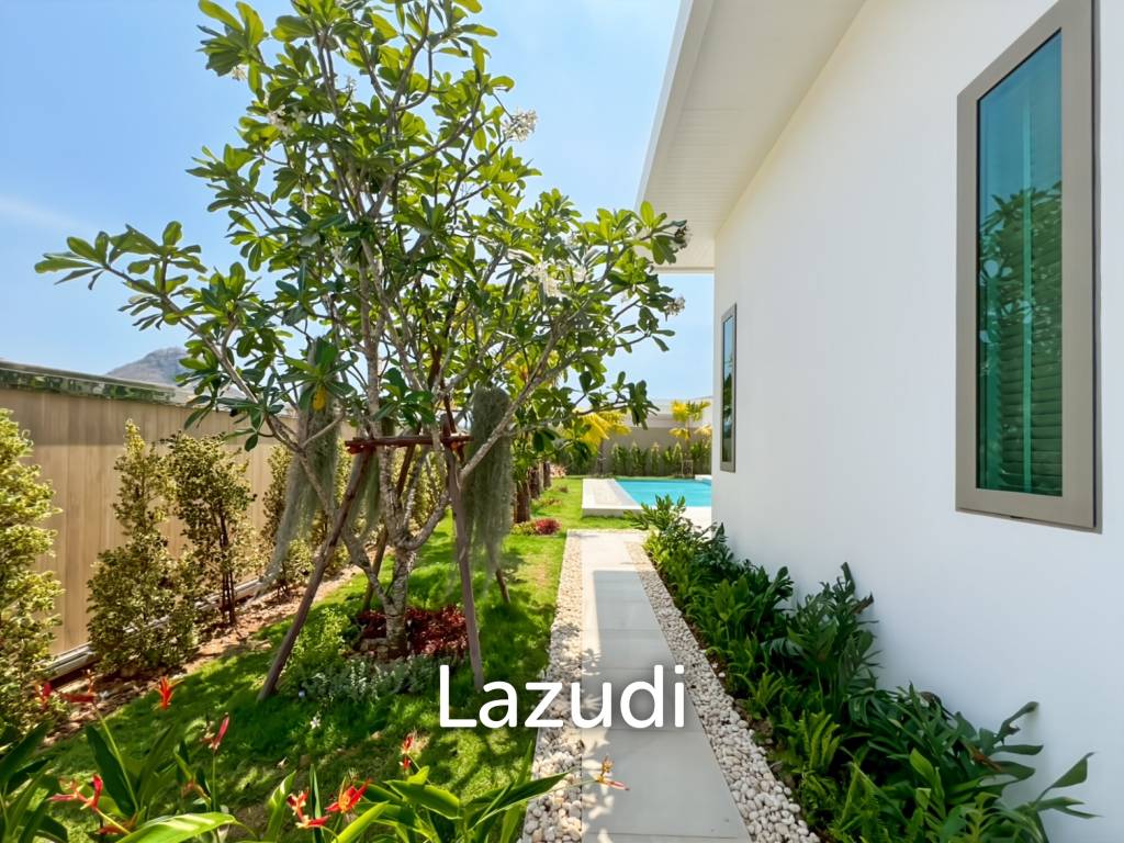 Modern Pool Villa (Type A) with 20kW Solar in The Mountain Estate