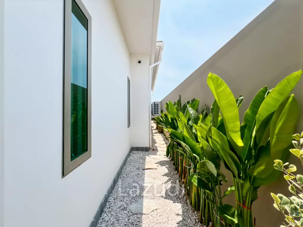 Modern Pool Villa (Type A) with 20kW Solar in The Mountain Estate