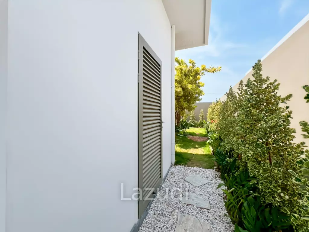 Modern Pool Villa (Type A) with 20kW Solar in The Mountain Estate