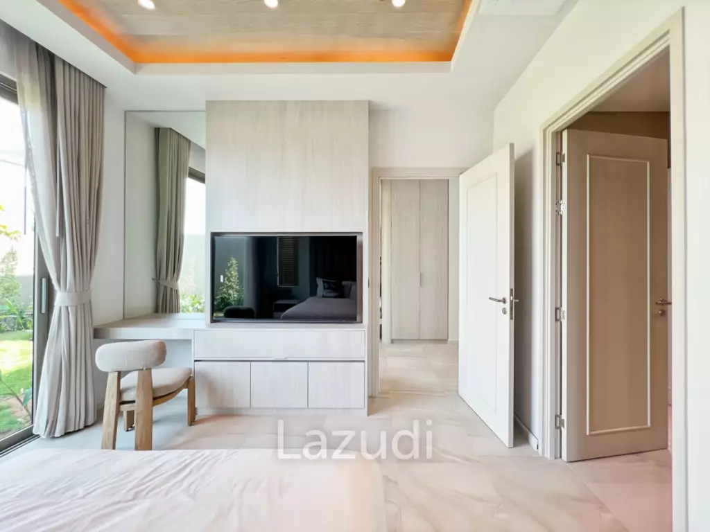 Modern Pool Villa (Type A) with 20kW Solar in The Mountain Estate