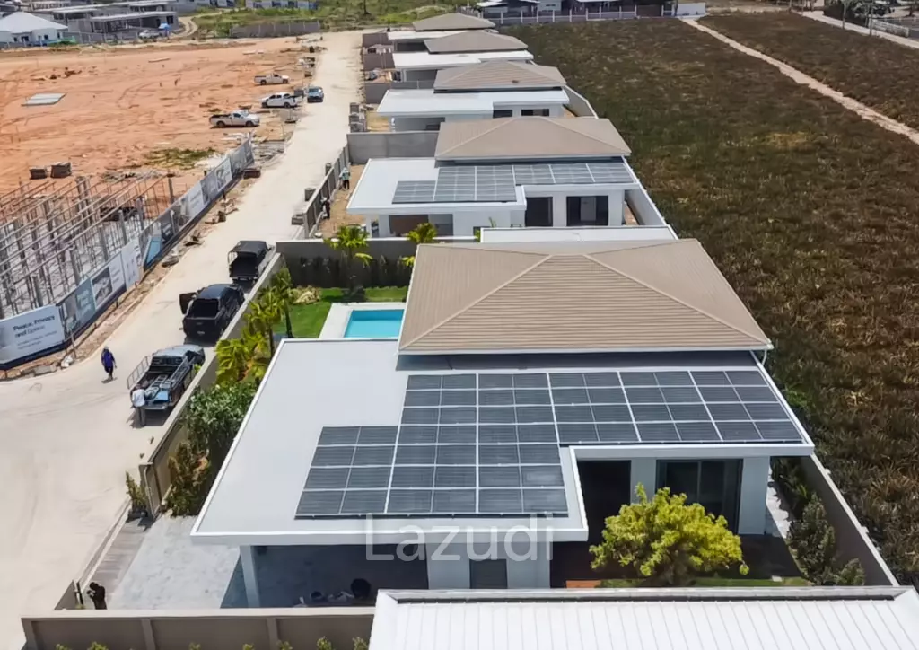 Modern Pool Villa (Type A) with 20kW Solar in The Mountain Estate
