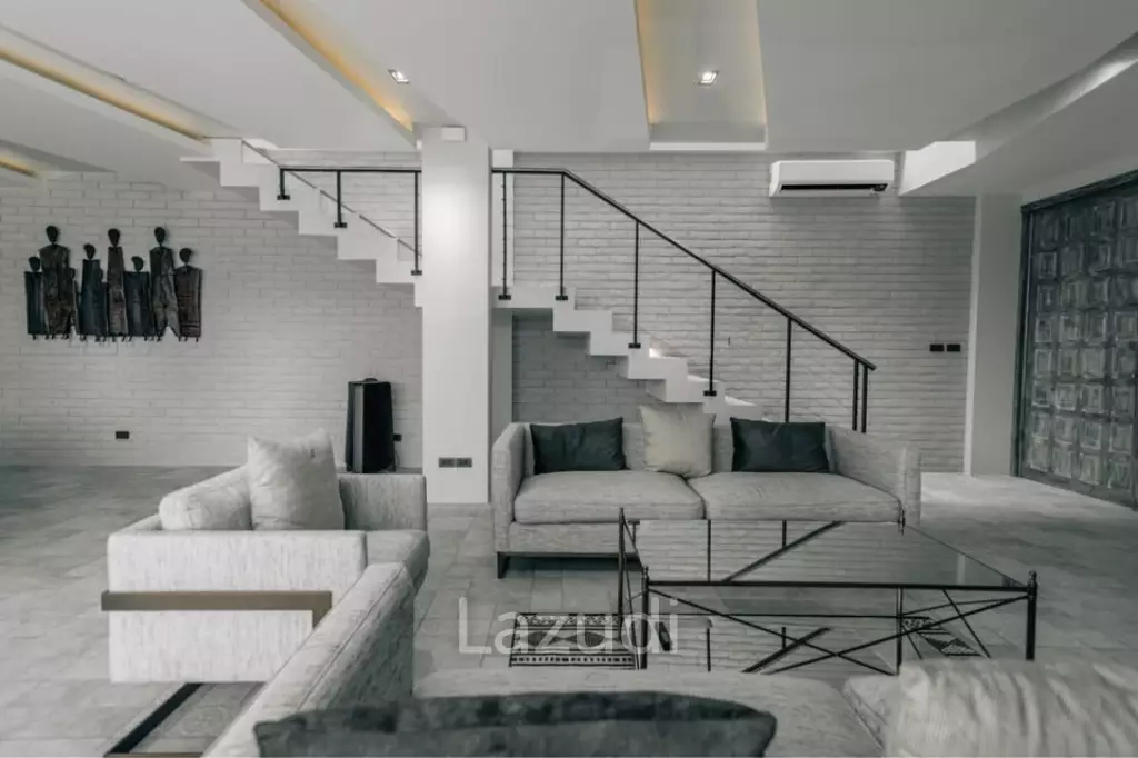 Luxury Estate for Rent in Kamala with Stunning Sea and Mountain Views
