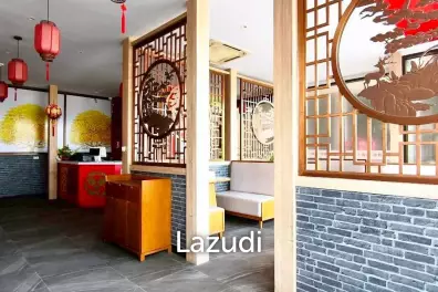 Beachfront Duplex Commercial Space At Jomtien Plaza Condotel