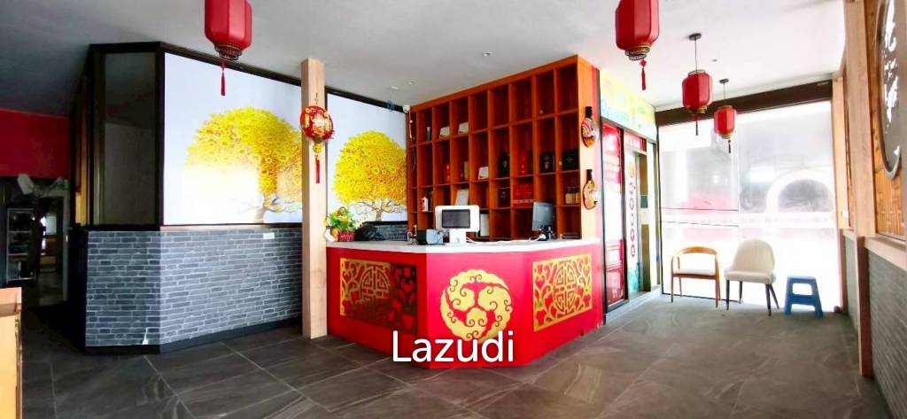 Beachfront Duplex Commercial Space At Jomtien Plaza Condotel