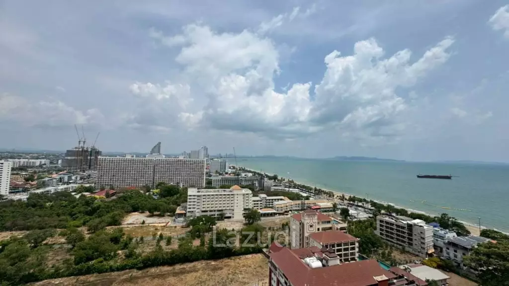 High-Floor Unit for Rent Copacabana Beach Jomtien