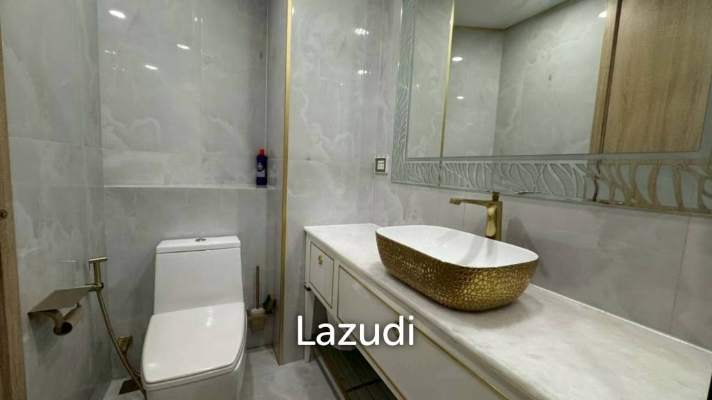 High-Floor Unit for Rent Copacabana Beach Jomtien