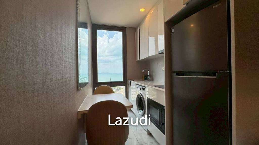 High-Floor Unit for Rent Copacabana Beach Jomtien