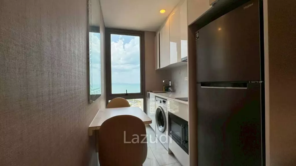 High-Floor Unit for Rent Copacabana Beach Jomtien
