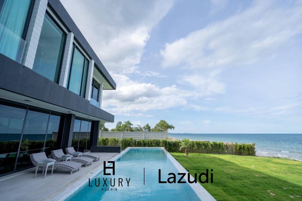 Oceanfront pool villa in Prachuap Khiri Khan